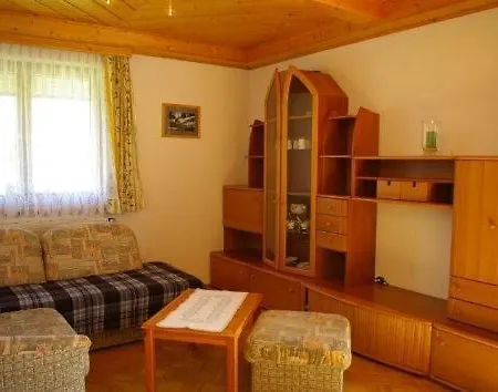 Fuchs Apartment